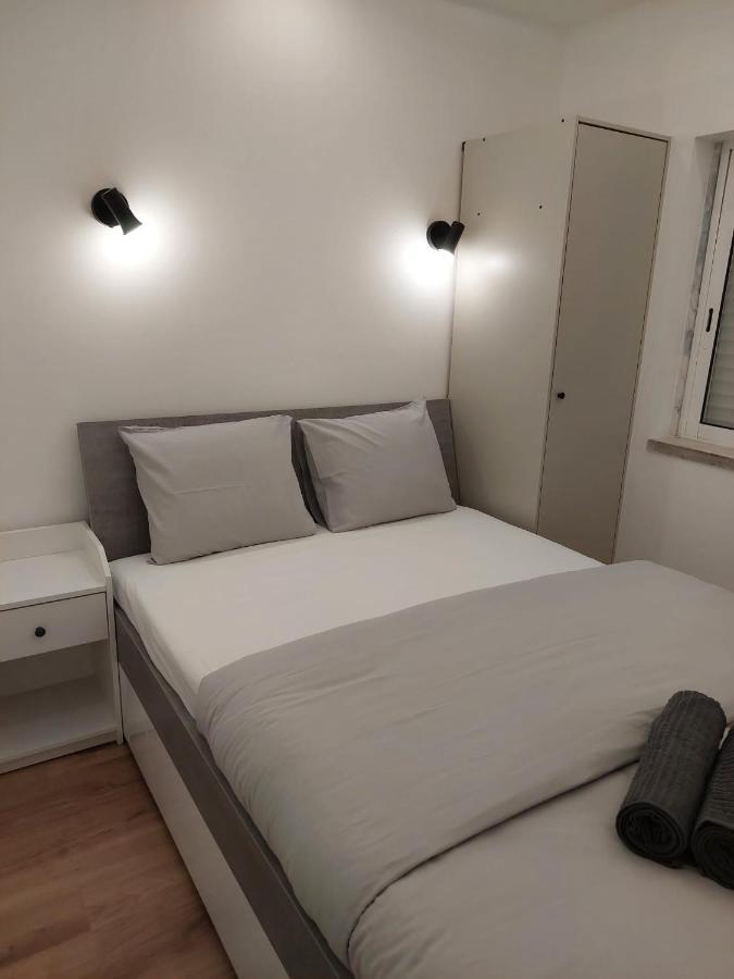 Lisbon South Bay Rooms Алмада Екстериор снимка