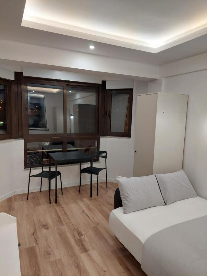 Lisbon South Bay Rooms Алмада Екстериор снимка