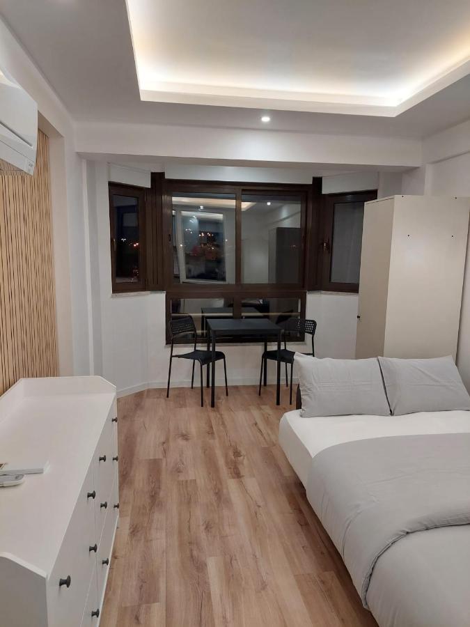 Lisbon South Bay Rooms Алмада Екстериор снимка